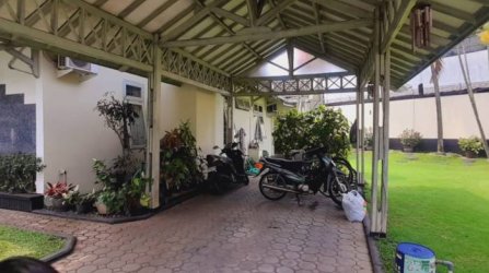 Rumah Margahayu Raya Siap Huni Halaman Luas Mendekati NJOP