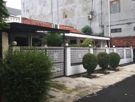 Rumah Komp PUPR - Lebak Bulus