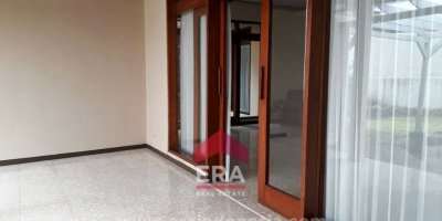 Jalan Lembah Sukaresmi Bandung