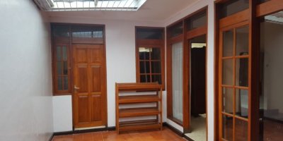 Jalan Lembah Sukaresmi Bandung