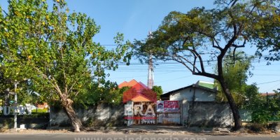 Jalan Arief Rahman Hakim Surabaya