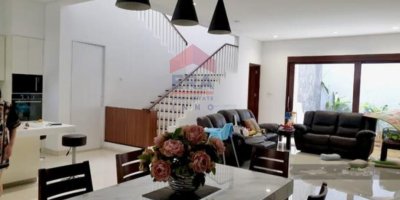 Rumah Minimalis Modern Mekar Wangi Bandung