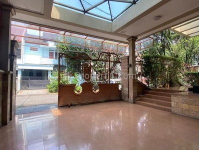 Kemang Pratama 3, Jl. Niaga Raya 