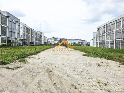 Dijual Tanah Kosong uk.6600m2 di Graha Metropolitan, Jl. Kapten Sumarsono 